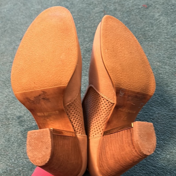 DONATED Tan Booties - Picture 7 of 7
